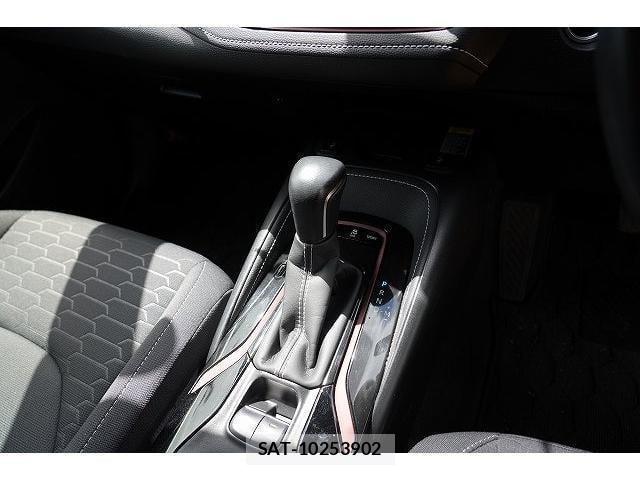 Toyota COROLLA TOURING 2020-08 8363382-9
