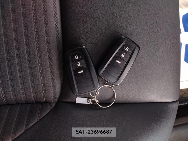 Toyota COROLLA 2021-06 8360577-6
