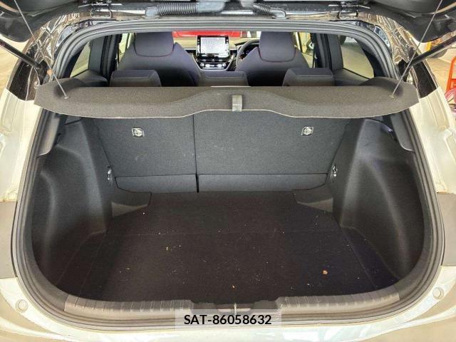 Toyota COROLLA SPORT 2020-12 8362095-8