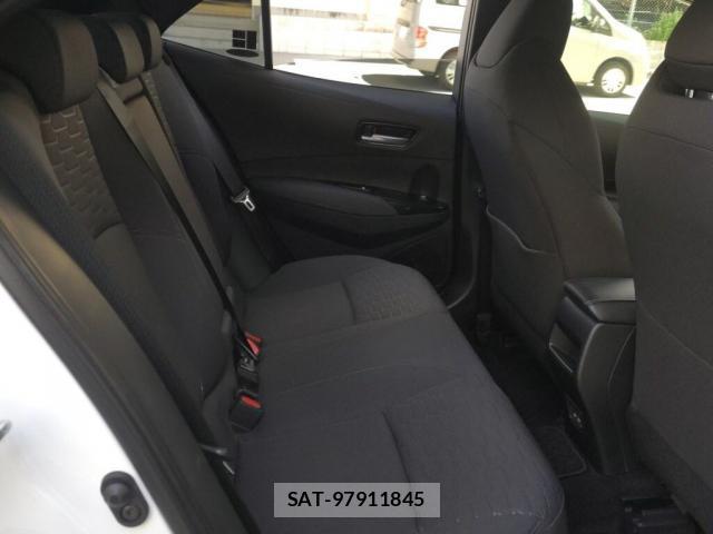 Toyota COROLLA SPORT 2023-08 8362105-3