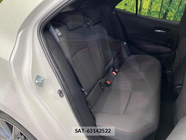 Toyota COROLLA SPORT 2021-09 8362611-8
