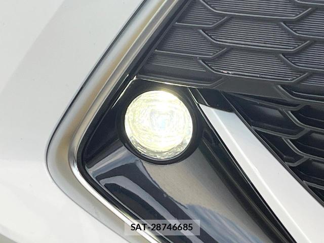 Toyota COROLLA SPORT 2018-11 8363782-19