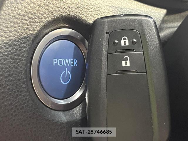Toyota COROLLA SPORT 2018-11 8363782-6
