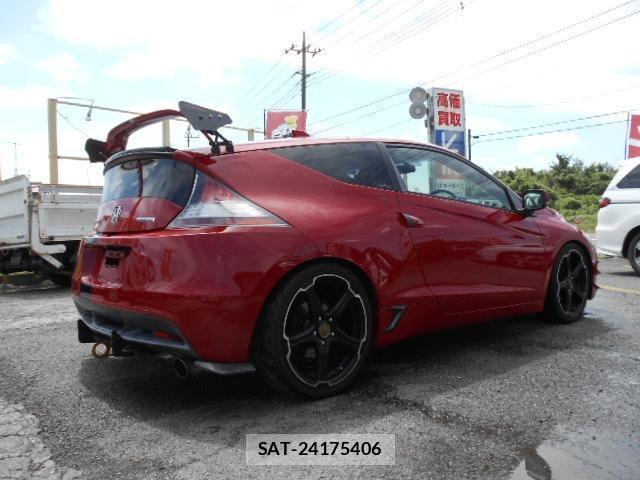 Honda CR-Z 2010-03 8363822-2