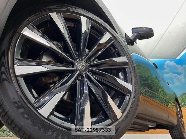 Toyota Crown Crossover 2022-12 8361666-13