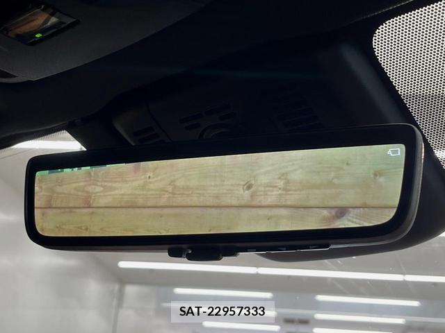 Toyota Crown Crossover 2022-12 8361666-5