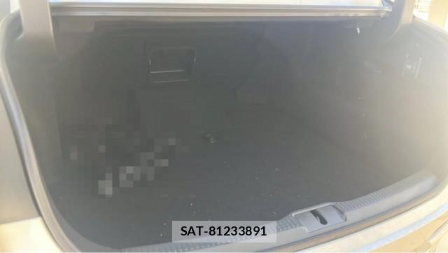 Toyota Crown Crossover 2022-10 8362300-17