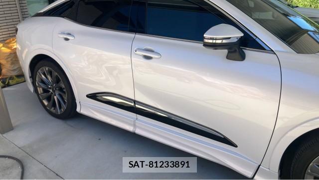 Toyota Crown Crossover 2022-10 8362300-3