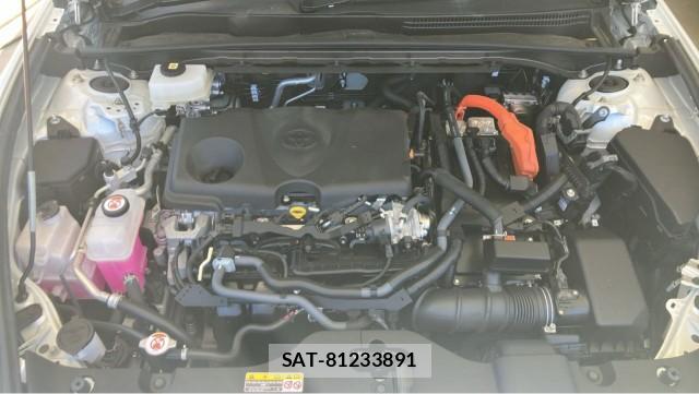 Toyota Crown Crossover 2022-10 8362300-7
