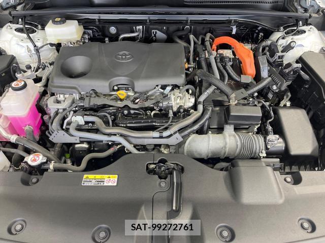 Toyota Crown Crossover 2023-06 8363480-17