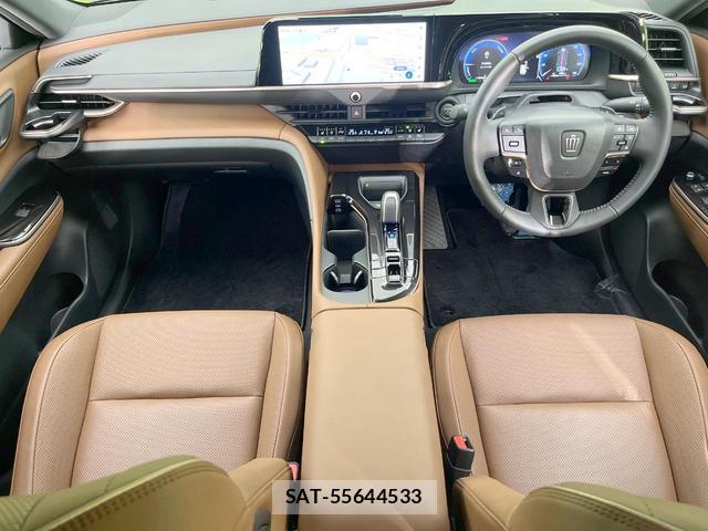 Toyota CROWN ESTATE 2025-09 8361792-1