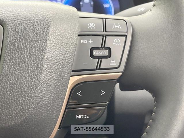 Toyota CROWN ESTATE 2025-09 8361792-3