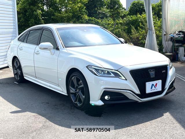 Toyota CROWN HYBRID 2020-10 8360631-17