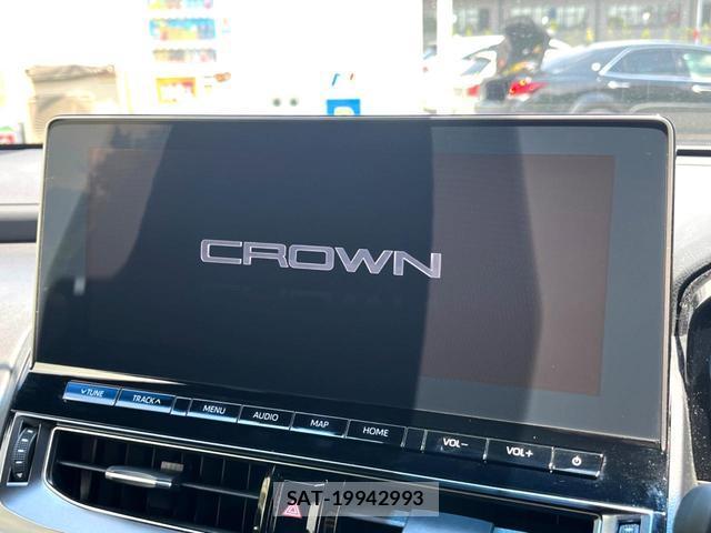 Toyota CROWN HYBRID 2021-12 8360632-2