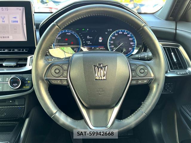 Toyota CROWN HYBRID 2020-11 8360633-14