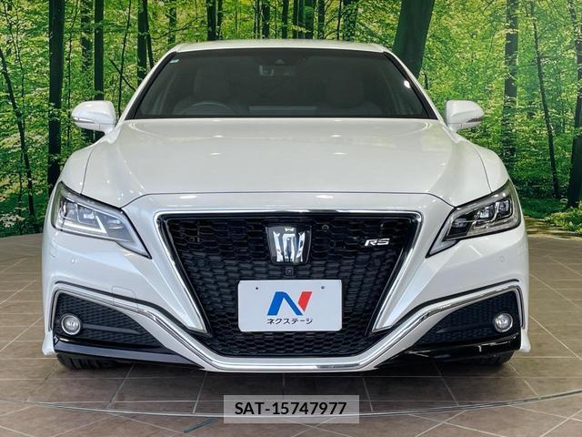 Toyota CROWN HYBRID 2021-07 8360699-13
