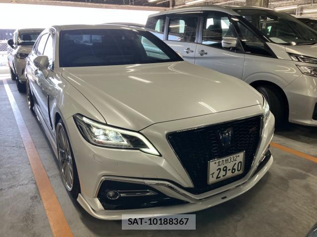 Toyota CROWN HYBRID 2020-12 8361033-0