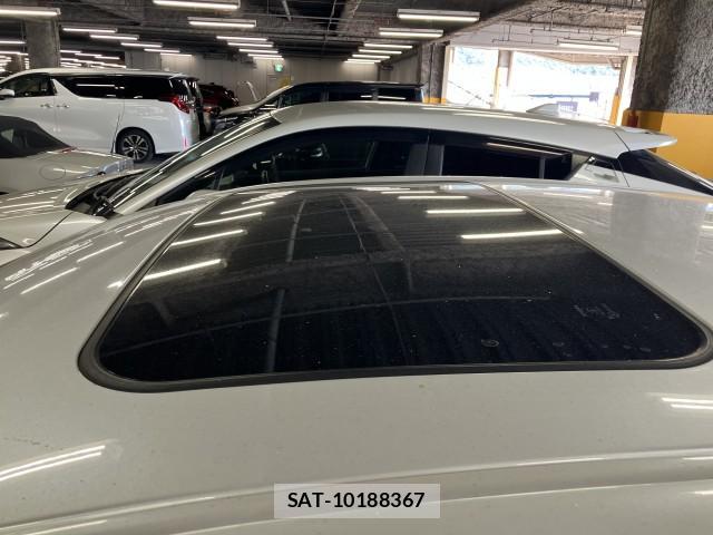Toyota CROWN HYBRID 2020-12 8361033-11