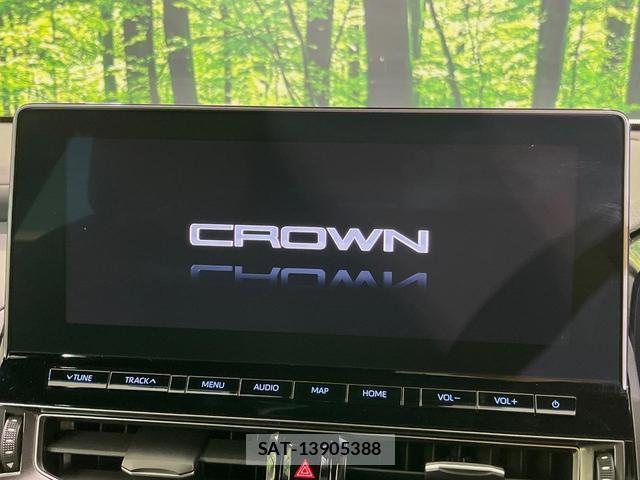 Toyota CROWN HYBRID 2021-08 8361052-2