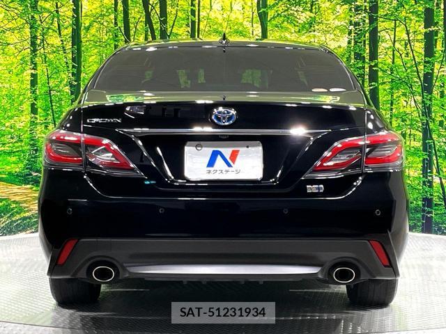 Toyota CROWN HYBRID 2020-12 8361519-16