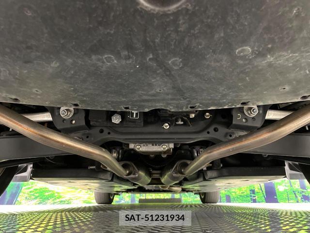 Toyota CROWN HYBRID 2020-12 8361519-19