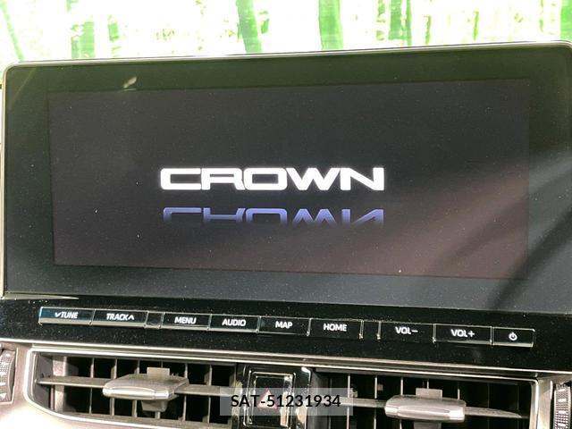 Toyota CROWN HYBRID 2020-12 8361519-2