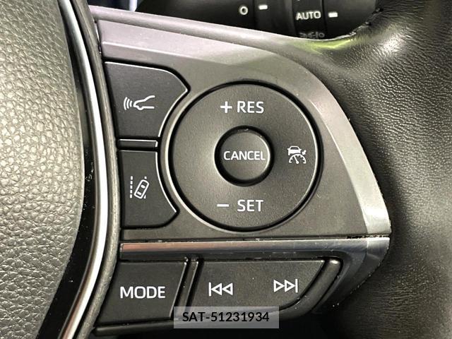 Toyota CROWN HYBRID 2020-12 8361519-6