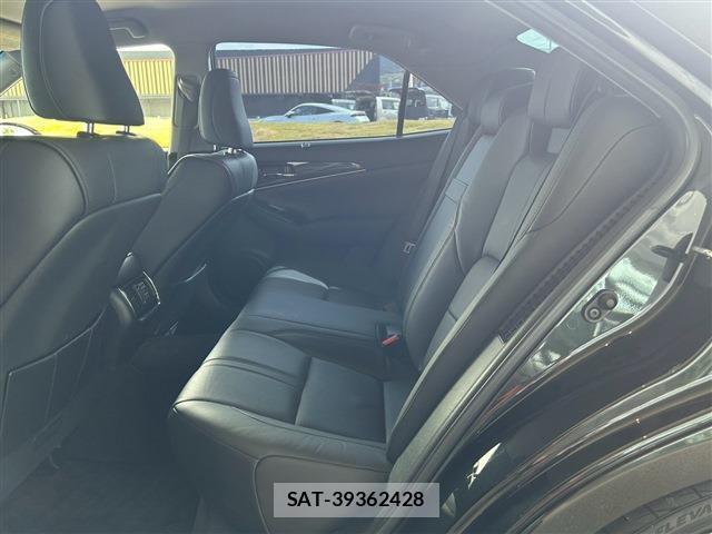 Toyota CROWN HYBRID 2014-06 8362403-14
