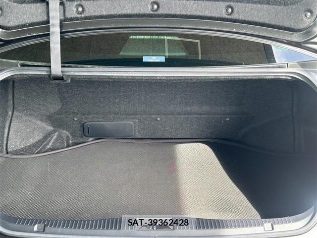 Toyota CROWN HYBRID 2014-06 8362403-15