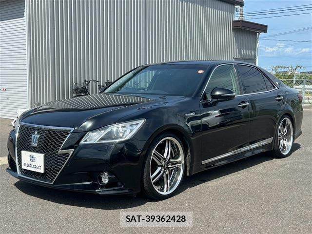 Toyota CROWN HYBRID 2014-06 8362403-2