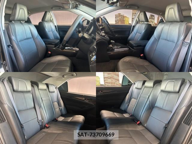 Toyota CROWN HYBRID 2013-08 8362458-3