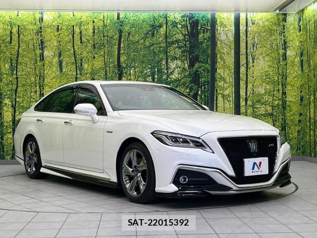 Toyota CROWN HYBRID 2019-02 8362608-15