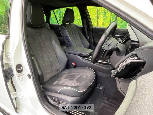 Toyota CROWN HYBRID 2019-02 8362608-7