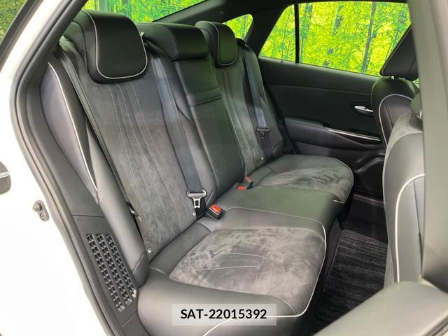 Toyota CROWN HYBRID 2019-02 8362608-8
