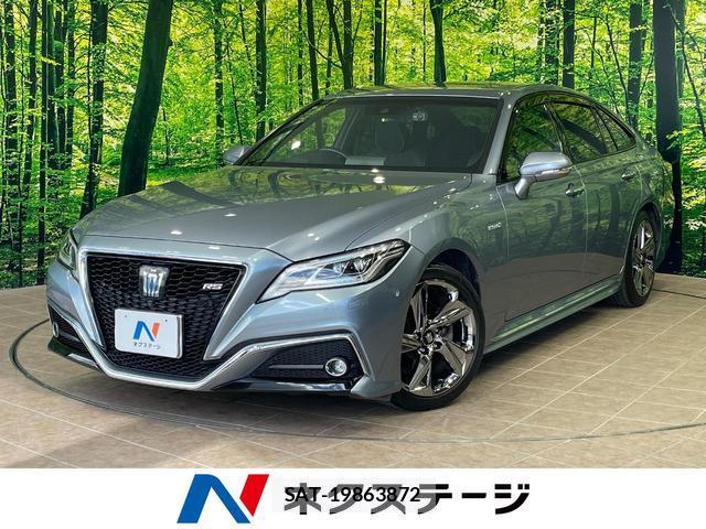 Toyota CROWN HYBRID 2020-04 8363051-0