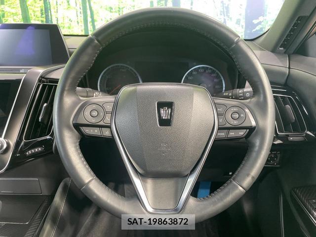 Toyota CROWN HYBRID 2020-04 8363051-11