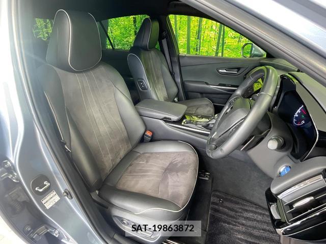 Toyota CROWN HYBRID 2020-04 8363051-8