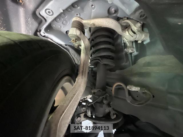 Toyota CROWN HYBRID 2021-07 8363083-19