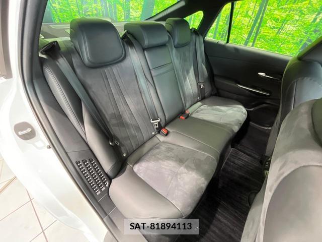 Toyota CROWN HYBRID 2021-07 8363083-8