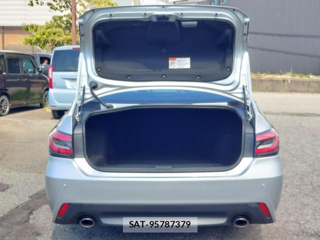 Toyota CROWN HYBRID 2021-07 8363195-18