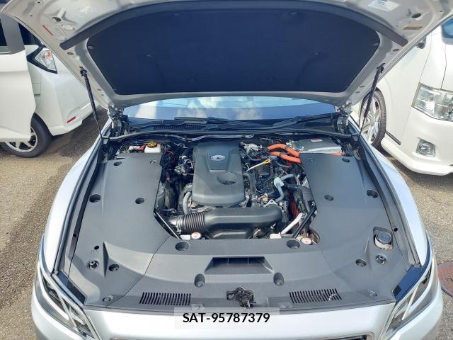 Toyota CROWN HYBRID 2021-07 8363195-7