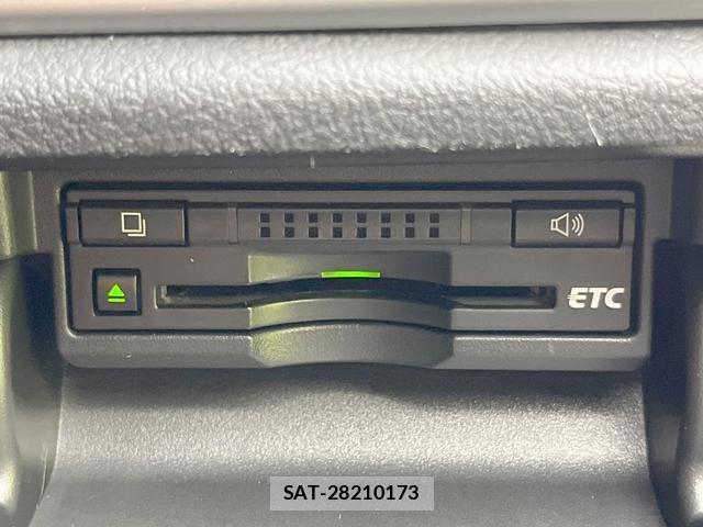 Toyota CROWN HYBRID 2013-11 8363316-5