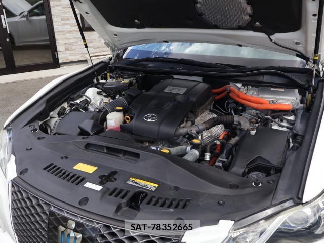Toyota CROWN HYBRID 2013-07 8363859-4