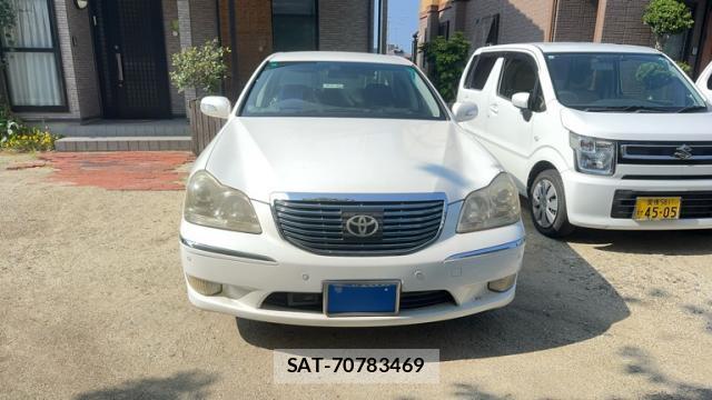 Toyota CROWN MAJESTA 2006-03 8362519-1