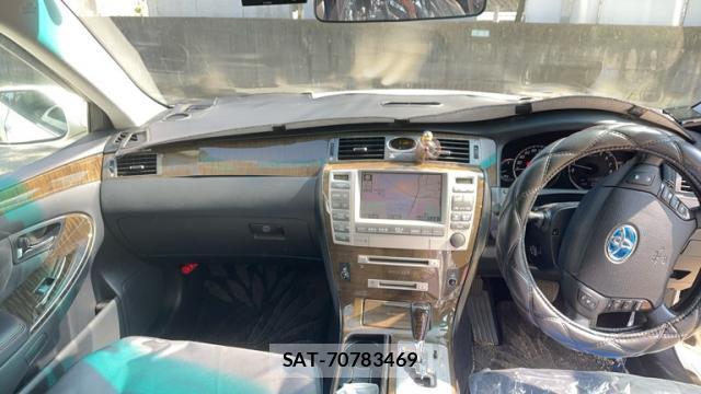 Toyota CROWN MAJESTA 2006-03 8362519-10
