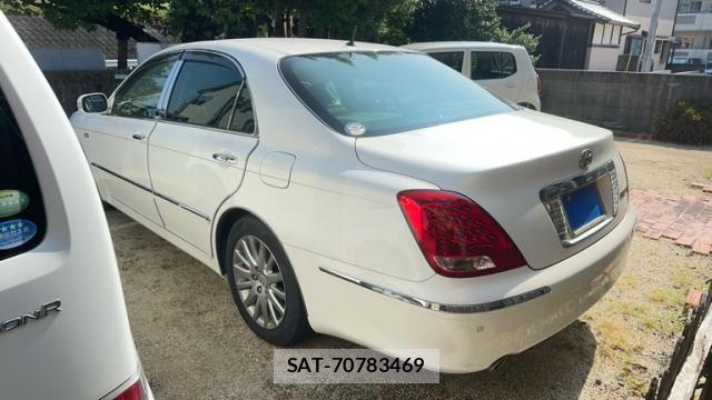 Toyota CROWN MAJESTA 2006-03 8362519-4