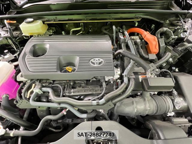 Toyota CROWN 2024-09 8360789-17