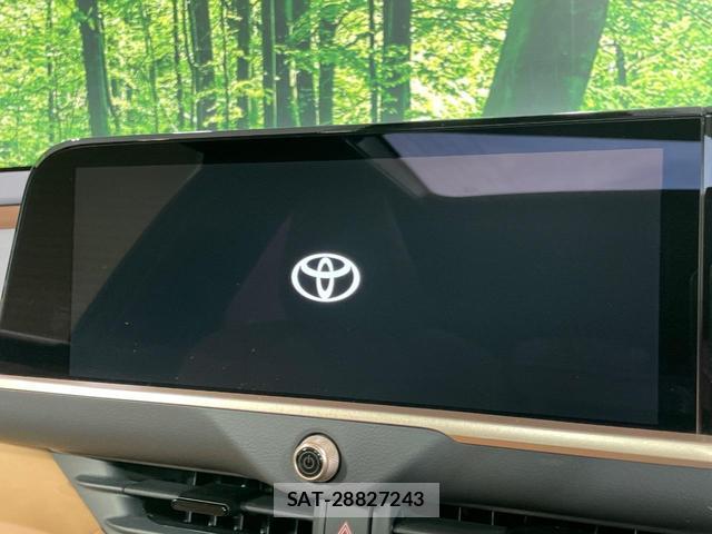 Toyota CROWN 2024-09 8360789-3