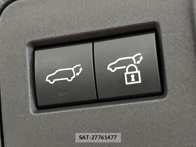 Toyota CROWN 2025-07 8361486-8