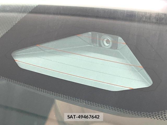 Toyota CROWN 2024-12 8362791-4
